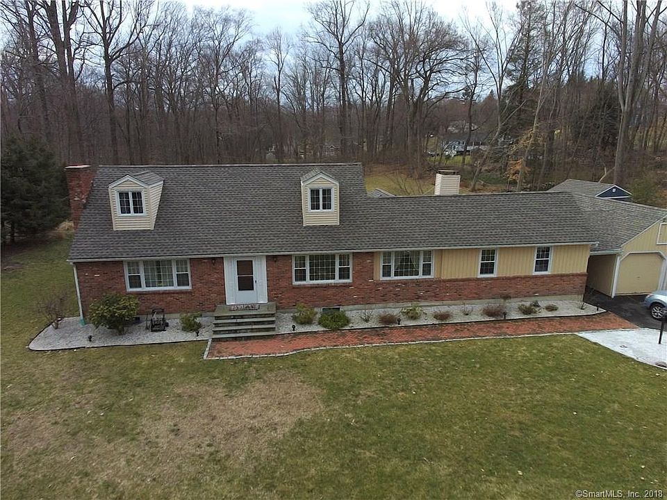 17 Powder Horn Hl, Brookfield, CT 06804 Zillow