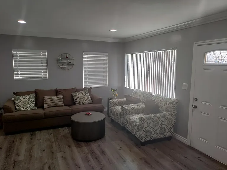 9404 Benson Ave — Photo 5