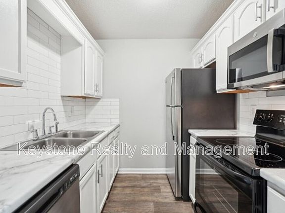 5th image of 3301 Royster Ln APT 105