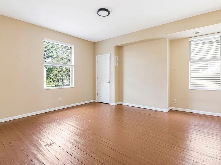 1709 Sherman Ave #2 — Photo 15