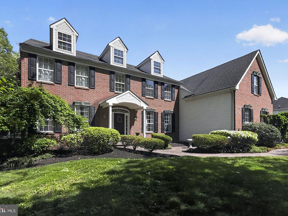 1st image of 138 Barbara Dr
