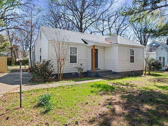 2nd image of 1628 Cherry Rd