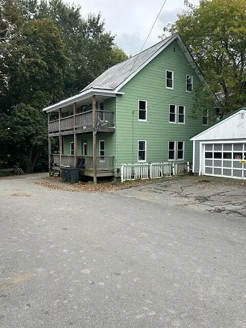 6 Waldo St #1