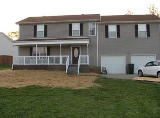 1947 Whirlaway Cir, Clarksville, TN 37042
