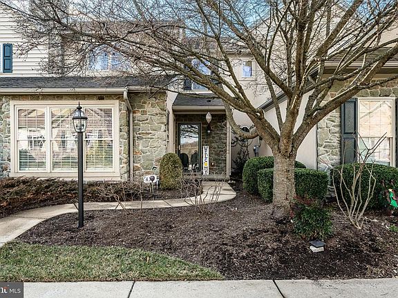 2nd image of 435 Laurel Ridge Path