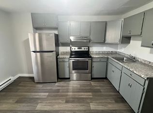 828 Chicopee St #1, Chicopee, MA 01013