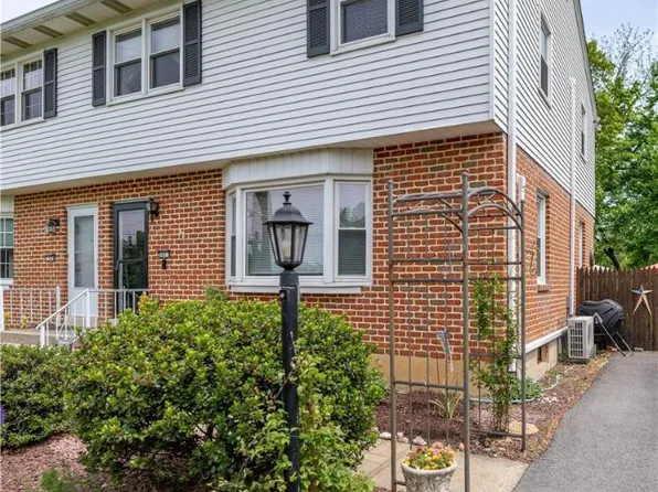 507 S 10th St, Emmaus, PA 18049