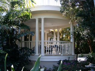 235 Pine Rd, Belleair, FL 33756