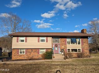 2505 Rock Springs Rd, Kingsport, TN 37664