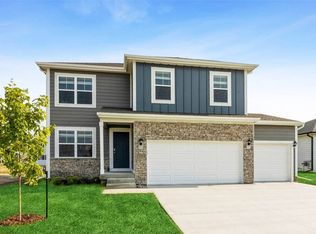 1733 Southbridge Dr, Adel, IA 50003