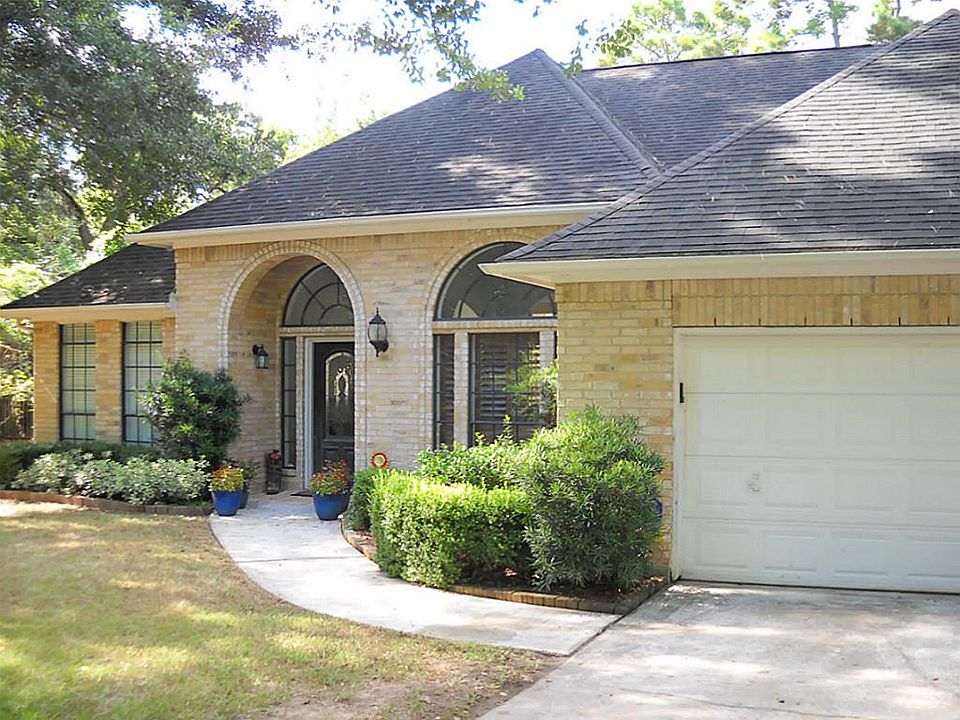 1st image of 11807 Campos Dr