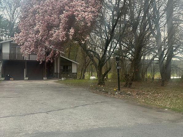 365 Lakeshore S