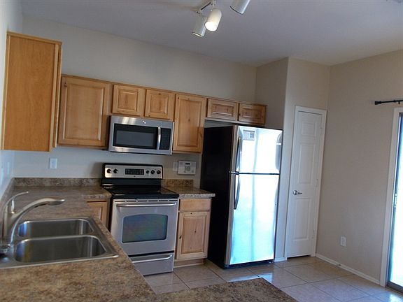 5th image of 9332 W Raymond St