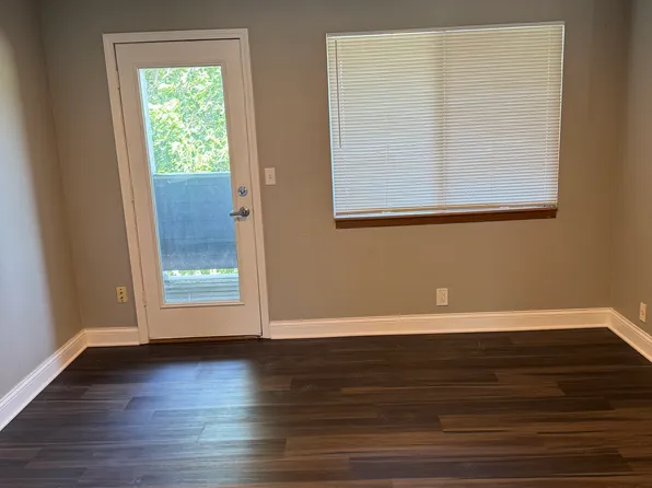 501 Colorado St Unit 7, Lawrence, KS 66044