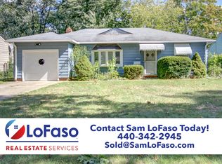 6733 Oakwood Rd, Parma Heights, OH 44130