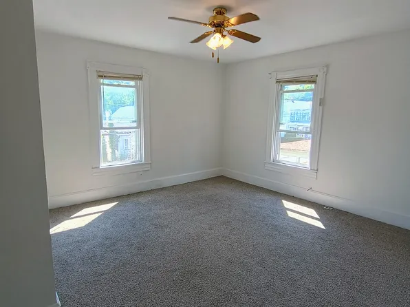 372 Fairfield Ave #370, Johnstown, PA 15906