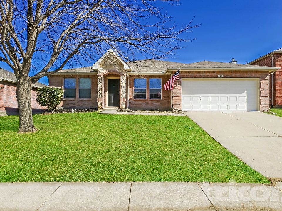 1st image of 425 Longshore Dr