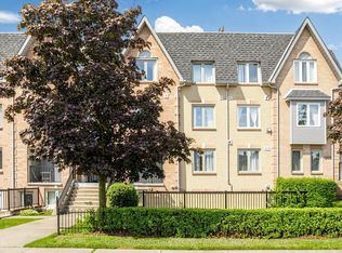 75 Weldrick Rd E #1003, Richmond Hill, ON L4C 0H9