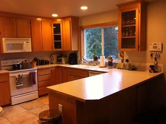 2nd image of 11021 135th Street Ct E
