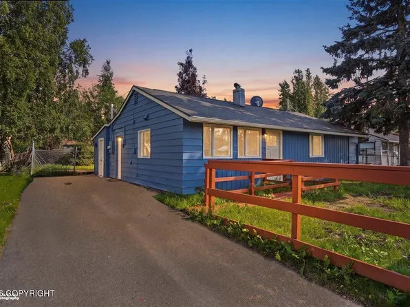 1507 Elmendorf Dr, Anchorage, AK 99504