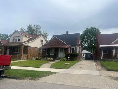 11860 College St, Detroit, MI, 48205