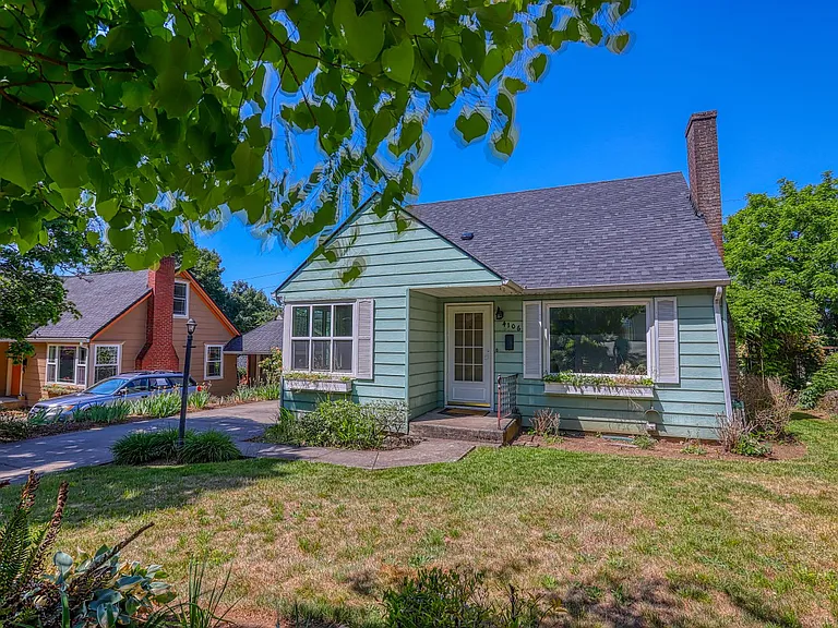 4106 NW Fir St — Photo 3