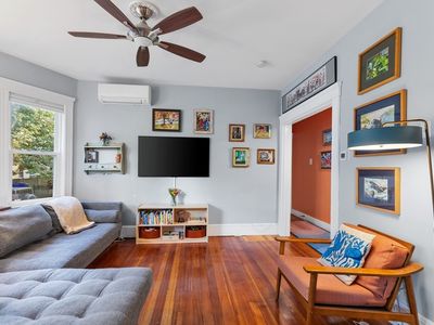 8 Hall St #1, Jamaica Plain, MA, 02130