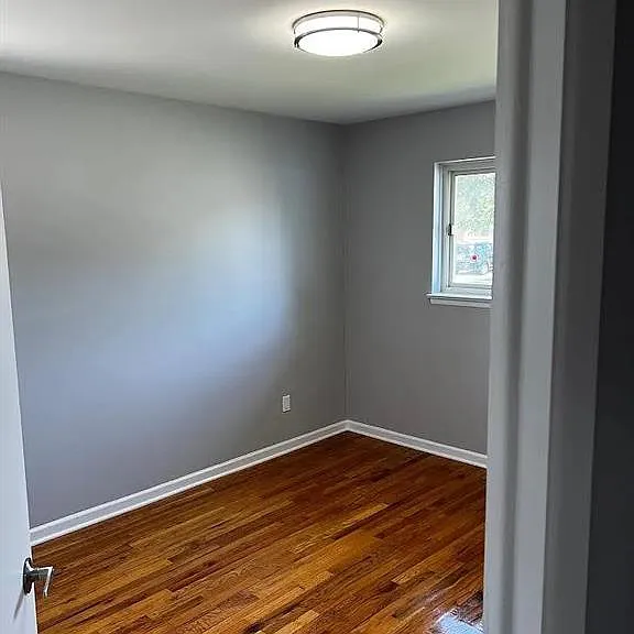6577 N Lafayette St — Photo 7