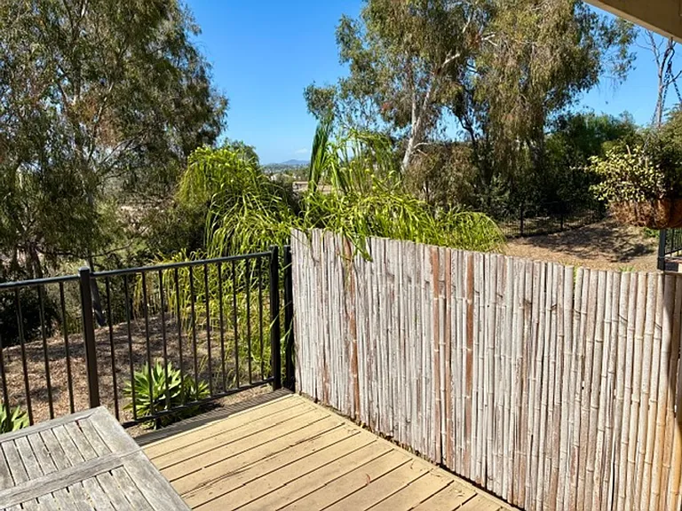 3060 Avenida Christina — Photo 8