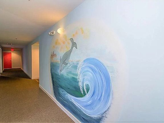 5th image of 304 28th St Unit 206