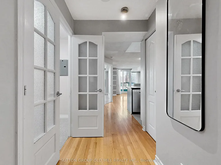 1 Elm Dr W #709 — Photo 5