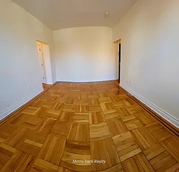 Rented by Metro Park Realty Inc