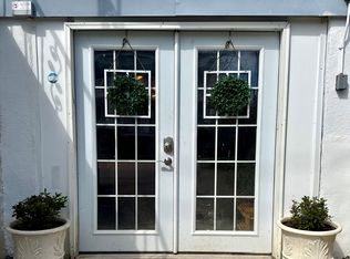 (Undisclosed Address), Peekskill, NY 10566