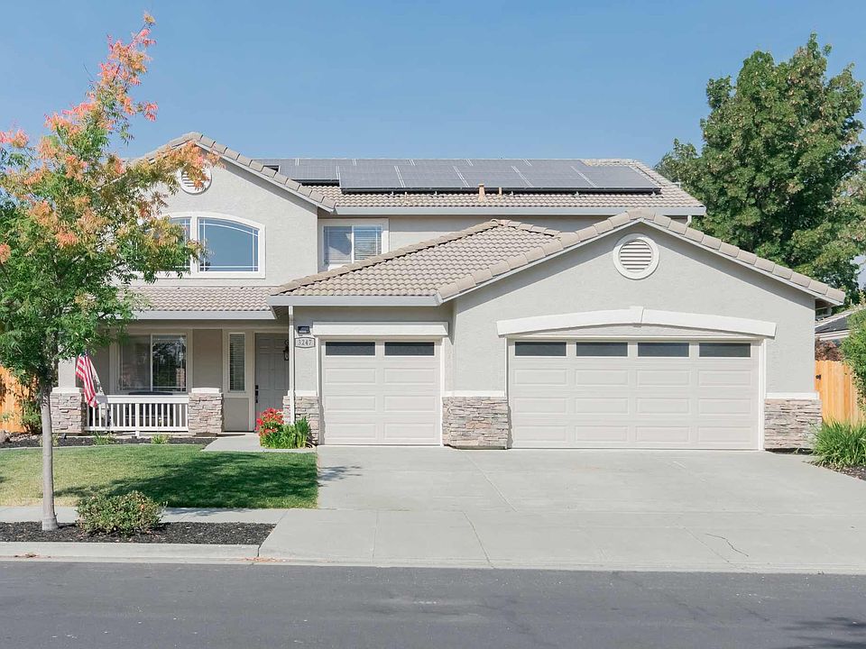 1st image of 3247 Avenido Del Lago Way