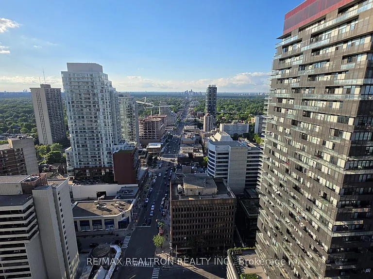 8 Eglinton Ave E #2605 — Photo 24