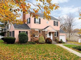 16 Cameron Rd, Tenafly, NJ 07670