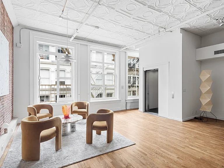 81 Greene St #4 — Photo 8