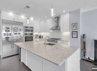 314 The Promenade, Edgewater, NJ 07020