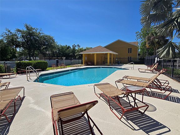 3rd image of 30039 Granda Hills Ct #1