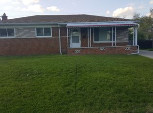 3735 Grigg Dr, Sterling Heights, MI 48310