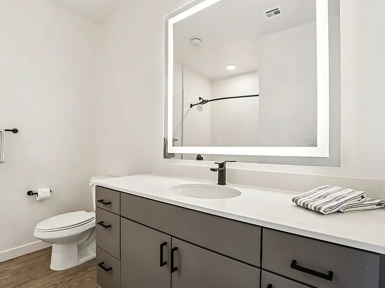 Lura Vegas Apartments — Photo 19
