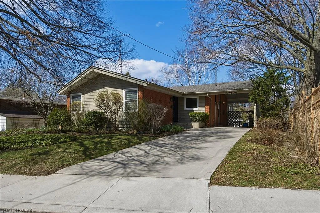 22 Westaway Pl photo 1