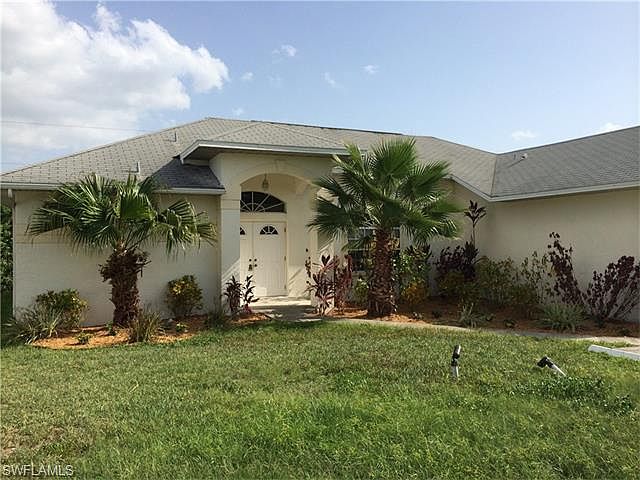 1st image of 3921 Lee Blvd Unit 4