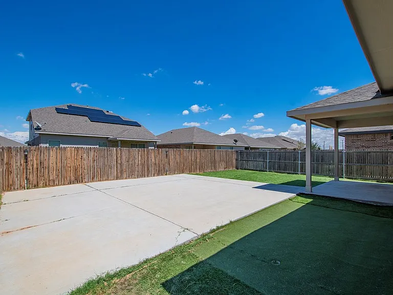 6910 Kate Reed Dr — Photo 47