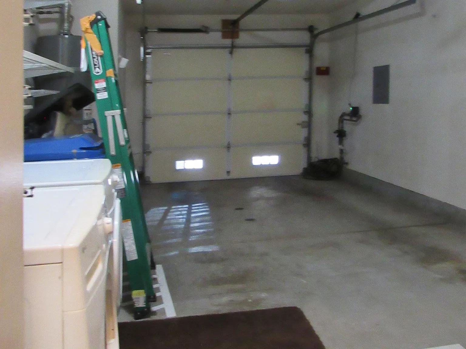 2 bed, 1071 sqft, $2,950 — Photo 3