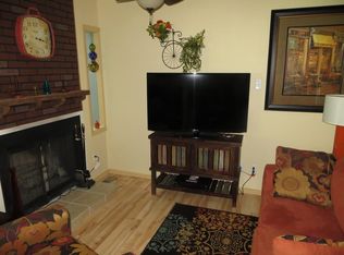 9023 S Pointe Ridge Ln, Bloomington, IN 47401