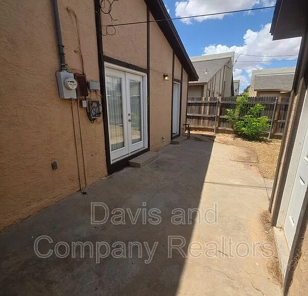 4422 Fairgate Dr — Photo 21
