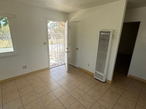 5th image of 16045 Spruce St APT A
