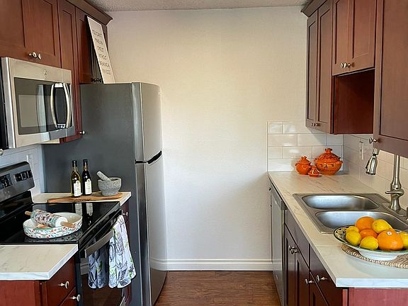 3rd image of 6608-6612 106th Street Ct E
