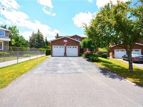 2309 Beejay Ct, Mississauga, ON L5M 2N6